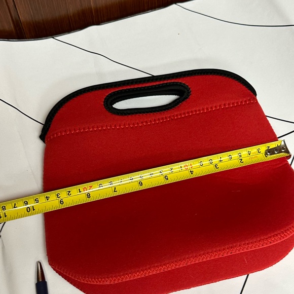 Neoprene Lunch Bag - Grapeville middle School - Picture 10 of 12